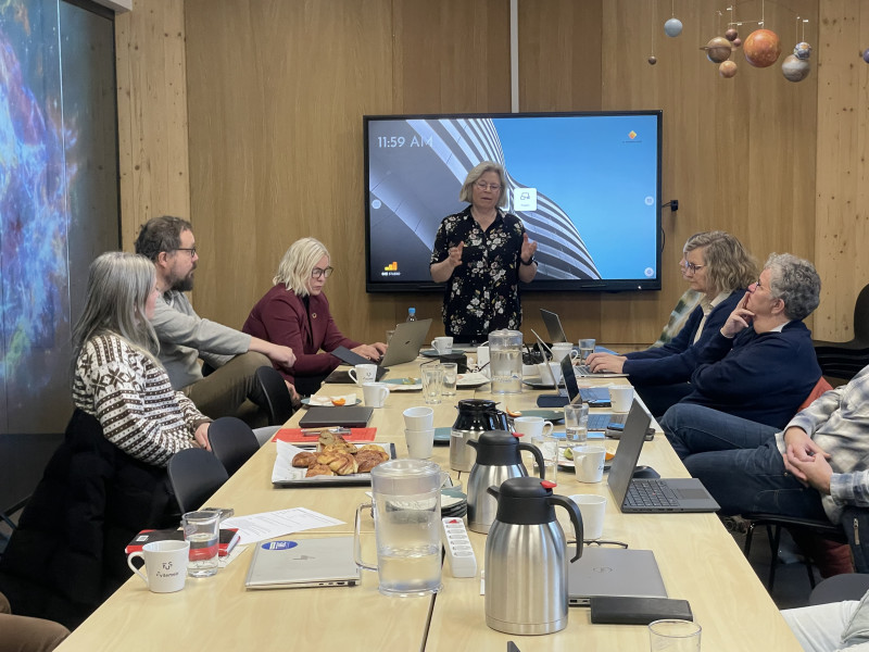 Hilde G. Corneliussen snakkar til møte