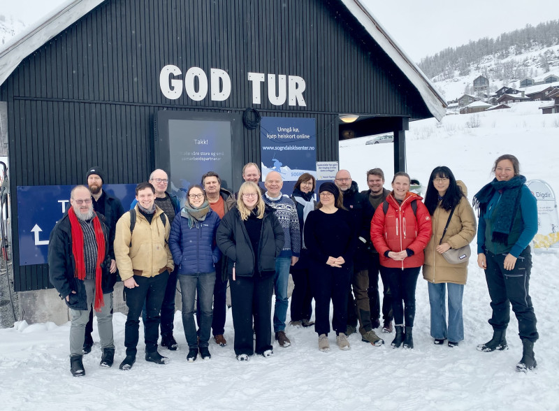 Gruppefoto av forskarar