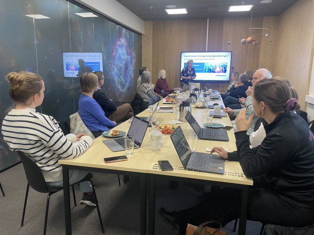 Oppstartmøte i teknologiprosjekt