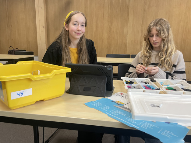 Åsa og Maria Kristina på koding